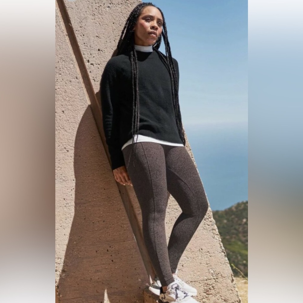 Athleta Brown and black leggings